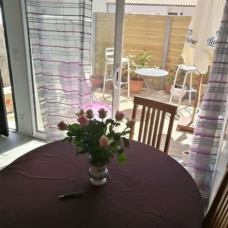 Maison Au Calme Climatisee Avec Spa De Mai A Fin Septembre Villa Royan Exterior photo