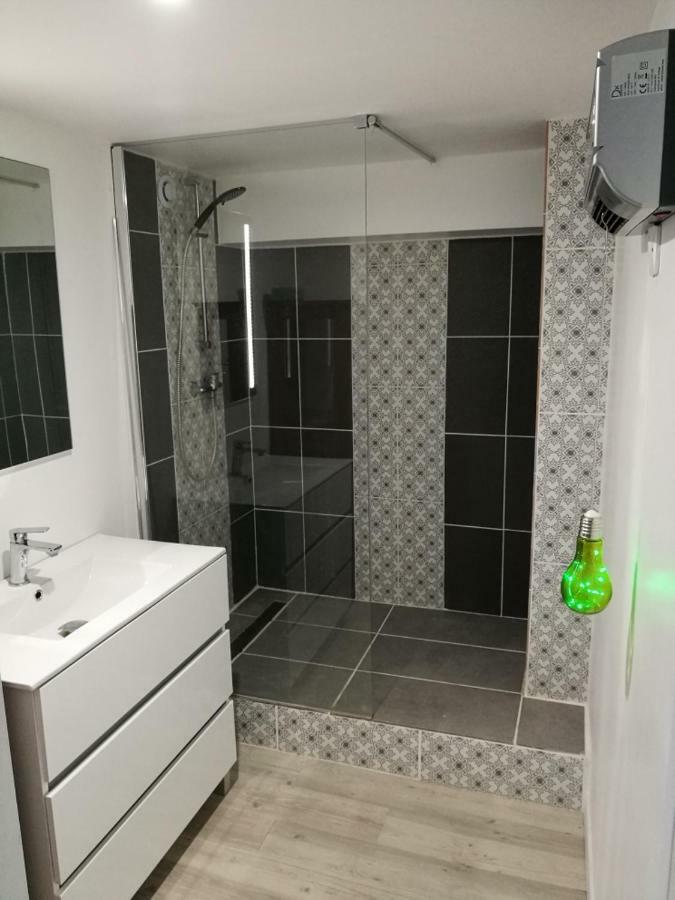 Maison Au Calme Climatisee Avec Spa De Mai A Fin Septembre *